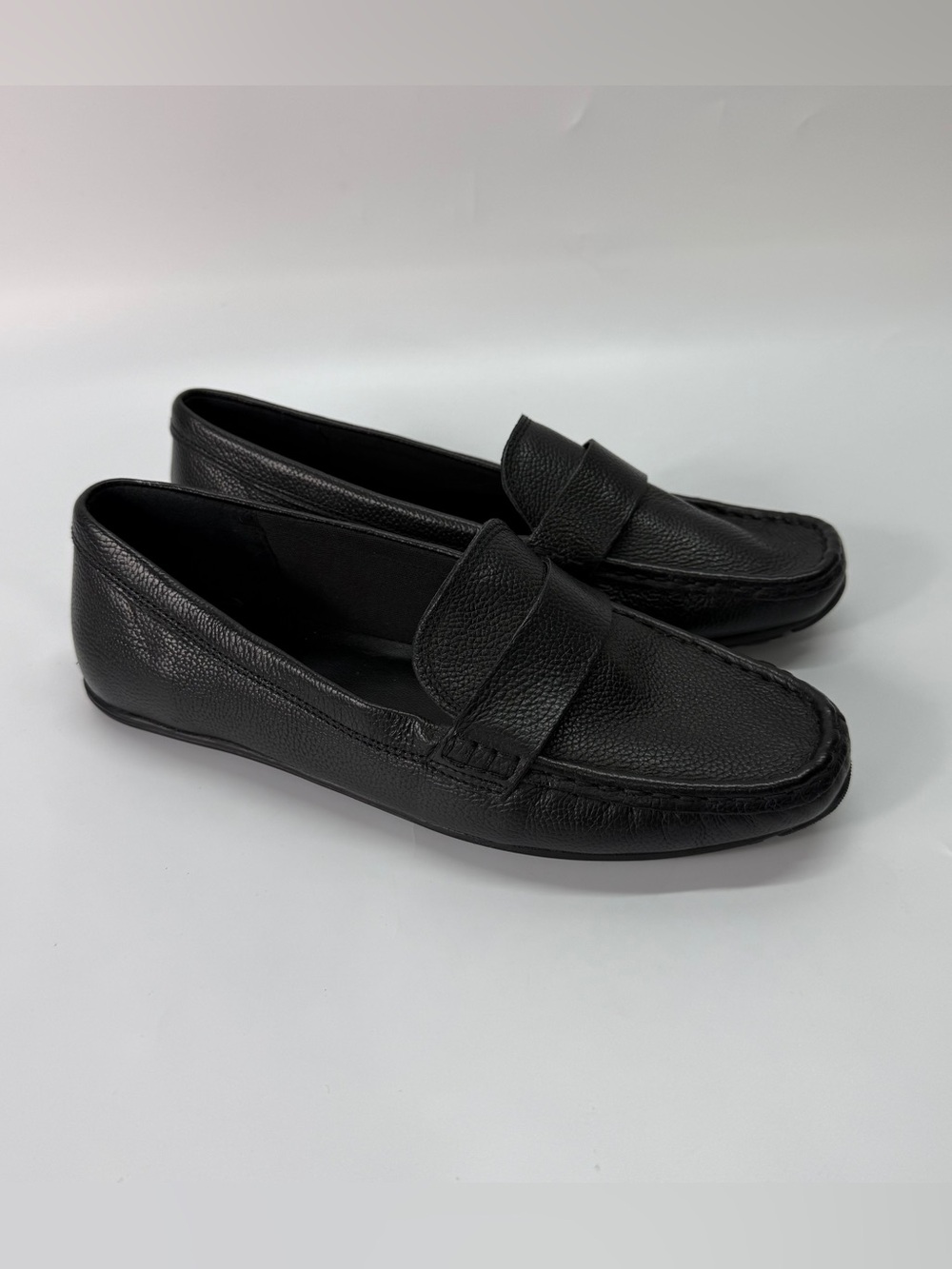 Joie Women’s Pebbled Leather Slip On Loafers Black Size 8 Classic